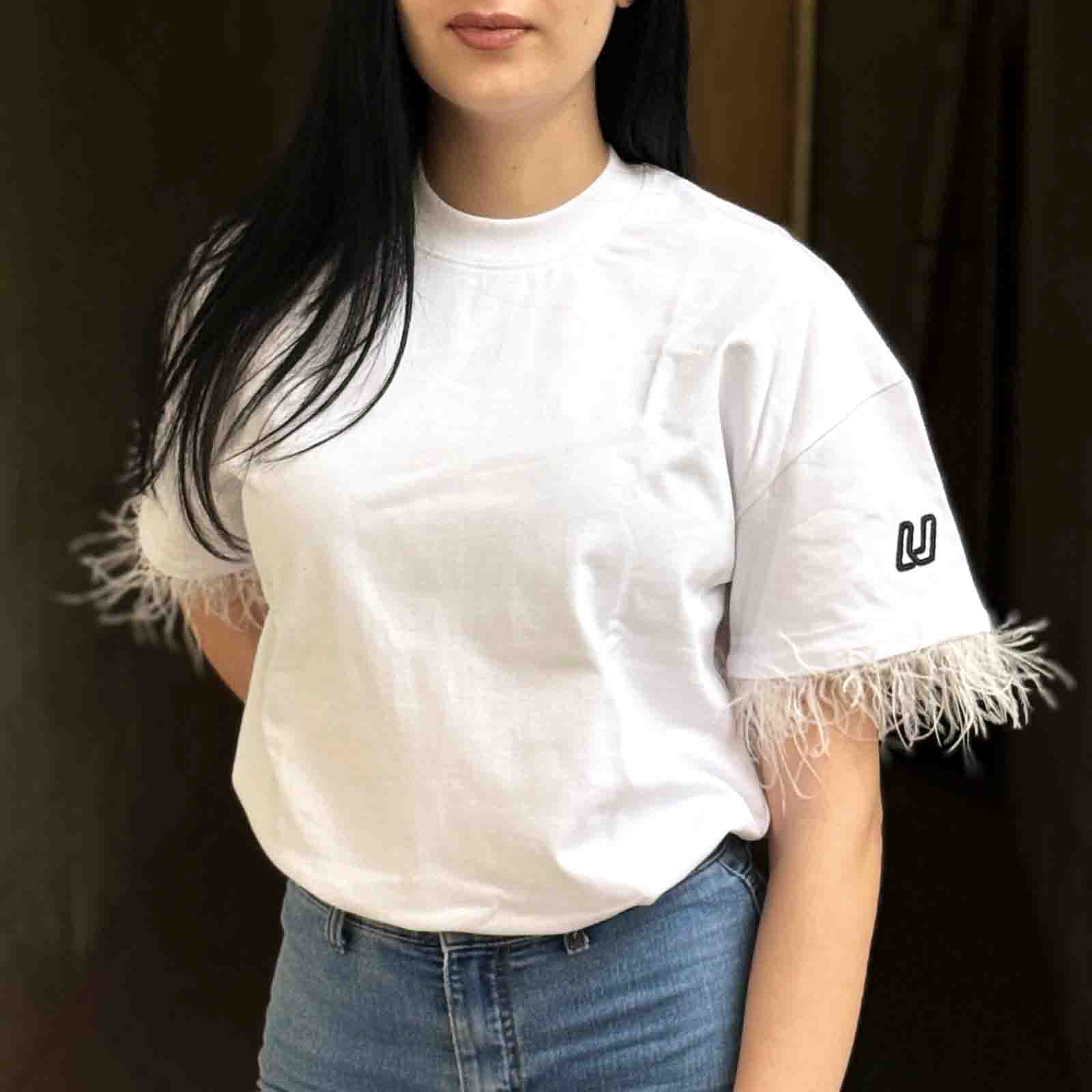 Тениска FEATHERS — овърсайз с истински пера и бродерия на ръкава, 240гр памук, ръчна изработка | Ulle