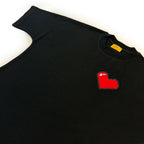 Тениска PIXEL LOVE — черна овърсайз с пиксел апликация и паднало рамо, 240гр памук, шита в Пловдив | Ulle