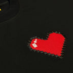 Тениска PIXEL LOVE — черна овърсайз с пиксел апликация и паднало рамо, 240гр памук, шита в Пловдив | Ulle